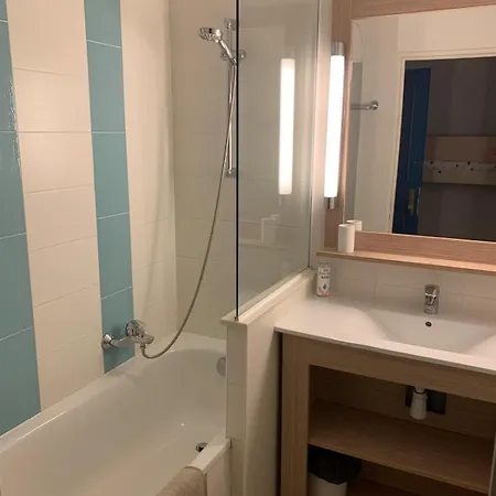 Appartement Vacation With Pool, Tennis, Pétanque&parking *