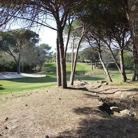 Vacation With Pool, Tennis, Petanque & Parking *